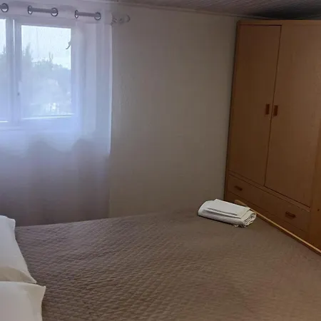 Andi Apartment